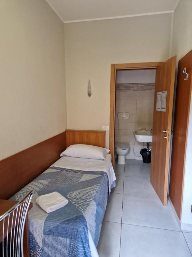 Hotel Bonola Milano Esterno foto