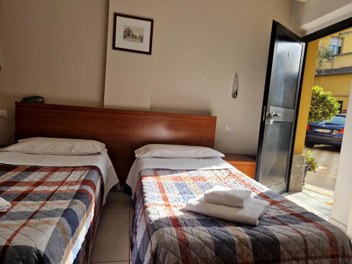 Hotel Bonola Milano Esterno foto