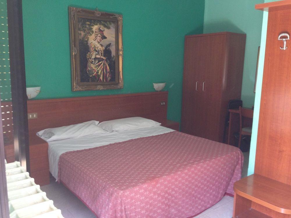 Hotel Bonola Milano Esterno foto