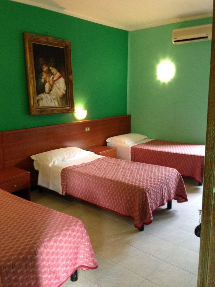 Hotel Bonola Milano Esterno foto