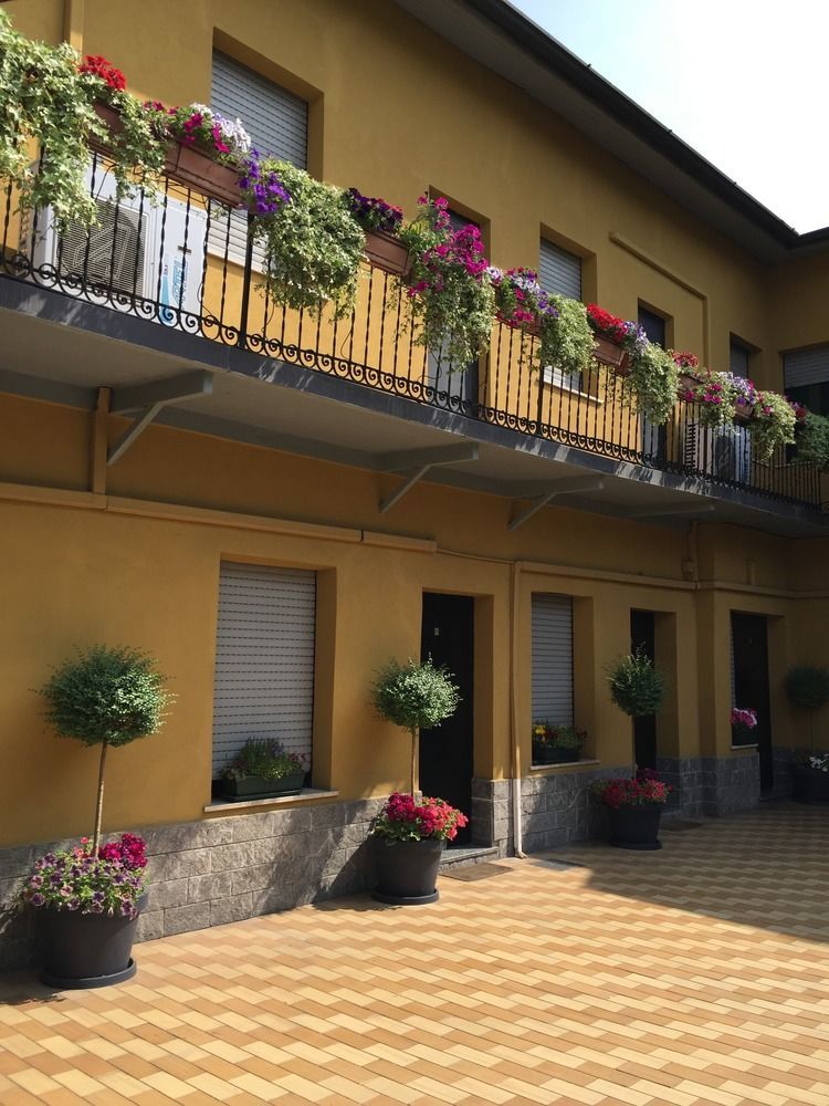 Hotel Bonola Milano Esterno foto