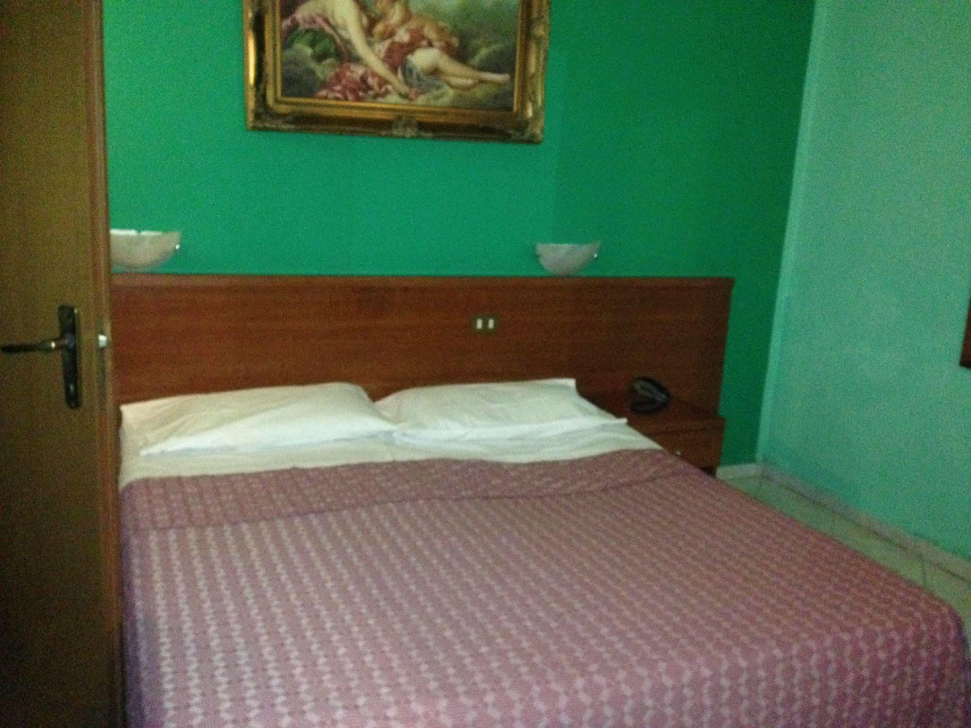 Hotel Bonola Milano Esterno foto